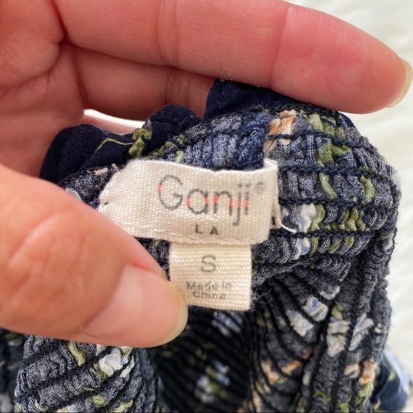 Floral Pattern Scrunch Fitted Crop Top - Picture 3 of 7